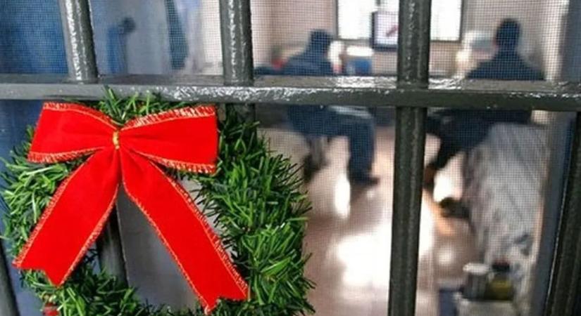Karácsony a rácsok mögött – szentmisét, programokat és családi látogatást is szerveznek a fogvatartottaknak