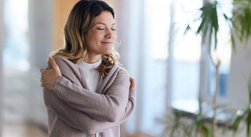 "Szeresd előbb önmagad, mielőtt kapcsolatba lépnél" - 5 túlértékelt párkapcsolati tanács a pszichológus szerint