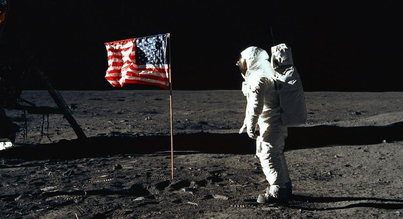 Nagy versenyben a SpaceX és Kína – aggasztja a szakértőket a NASA új Holdra szállási terve