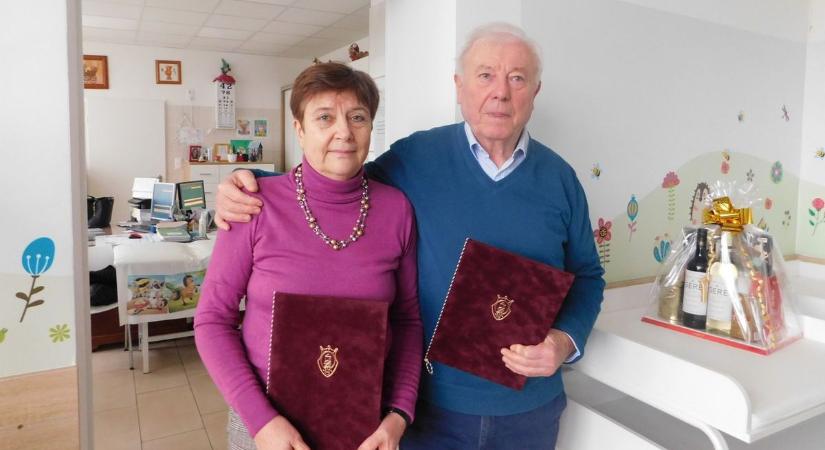 Két szeretett és tisztelt beledi orvostól búcsúznak el a helyiek, évtizedeken át rendeltek