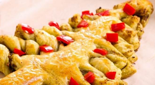 Pestós karácsonyfa, a szuperegyszerű karácsonyi falat