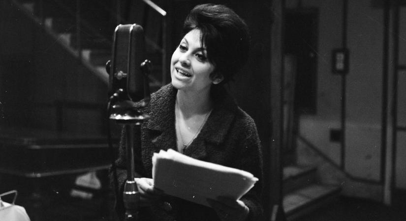 December 25-én történt