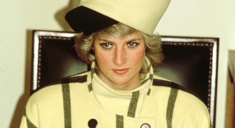 Lady Diana ikonikus karácsonyi kabátja, és a pillanat, amivel örökre átírta a királyi öltözködés szabályait