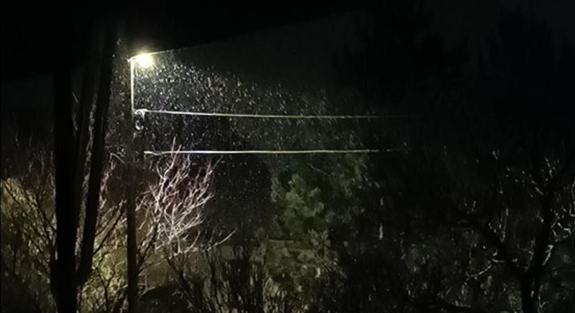 Szentestére megérkezett a hó