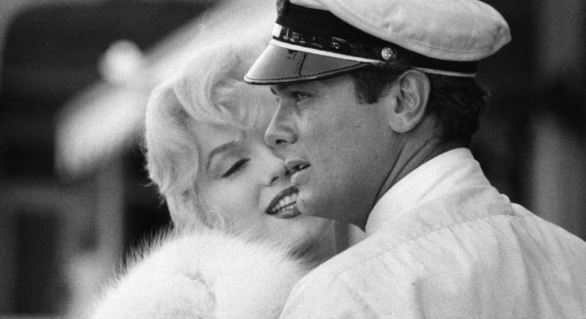 Tony Curtis ki nem állhatta a közös munkát Marilyn Monroe-val: Hitler csókjához hasonlította intim jelenetüket