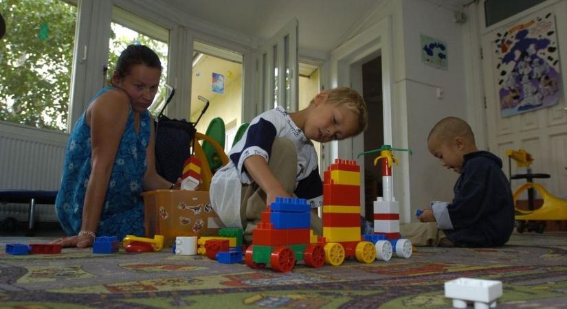 Egy kis eltérés lesz a januári családtámogatásban