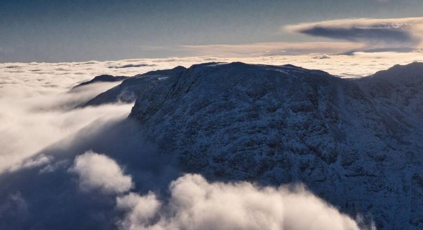 Légi-katasztrófa történt karácsonykor – nem találtak túlélőket