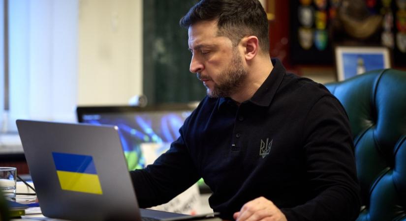 Zelenszkij ismertette, mi lesz a mozgósítással és a hadiállapottal a békemegállapodás aláírása után