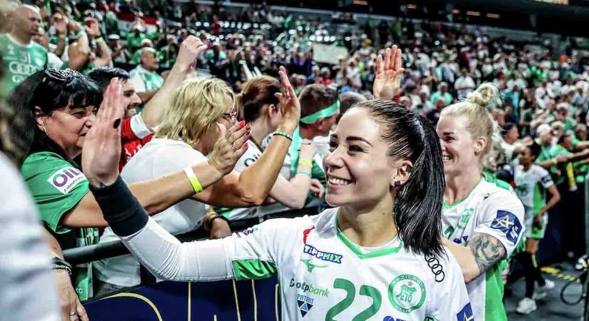 Karácsonykor adott életet ikerlányainak a magyar válogatott sztárkézise