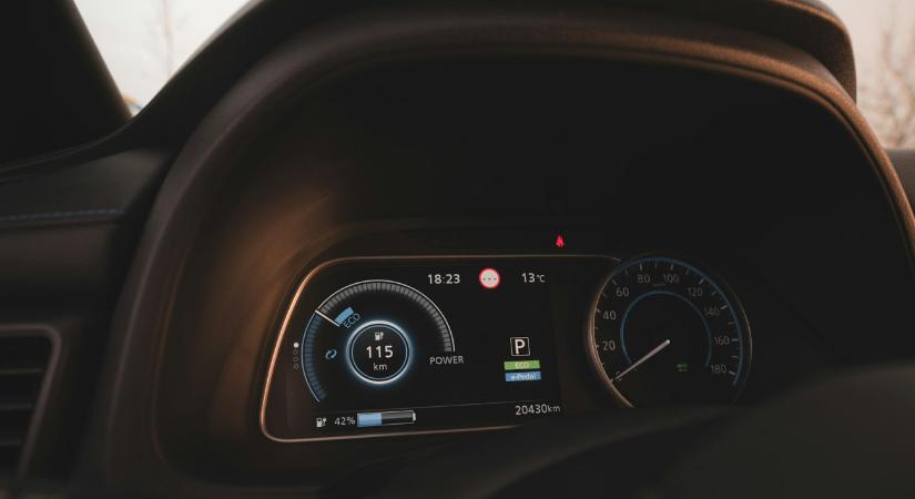 Baleset az M7-esen, jöttek a mentők