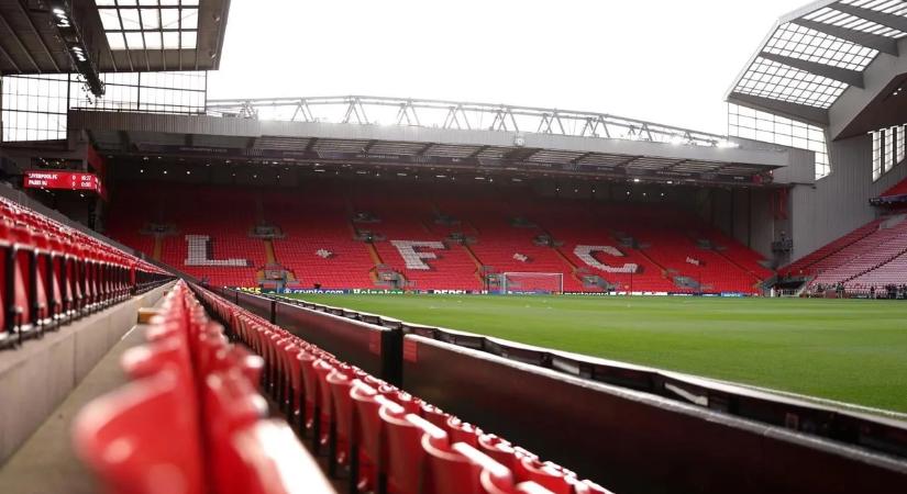 Váratlan döntés született, Szoboszlai Dominikot lehagyták az ünnepi fotóról