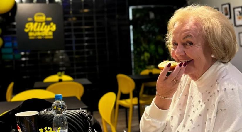 Deli Betty nagyi élete a lelátón