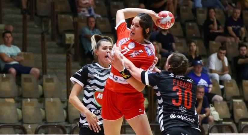 Fájó karácsonyi hír Dunaújvárosnak, a legjobb is odébbállt