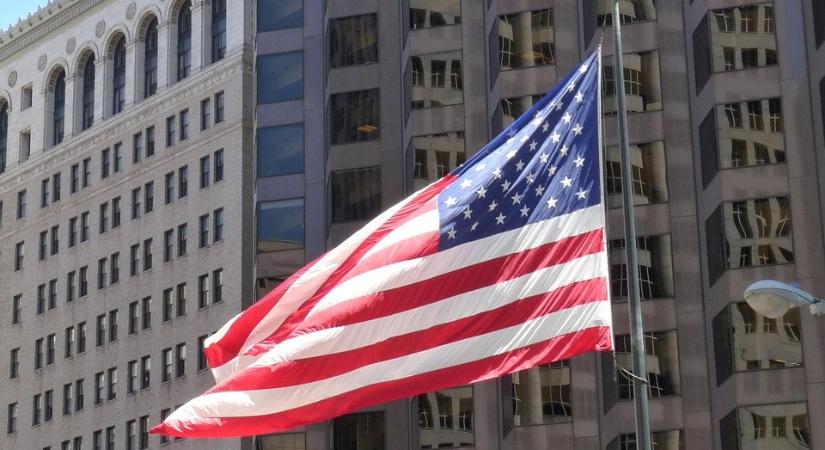 Uniós tisztségviselőket tiltott ki az USA, tiltakozik az Európai Bizottság