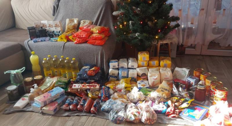 Hét családot lepett meg a közösség