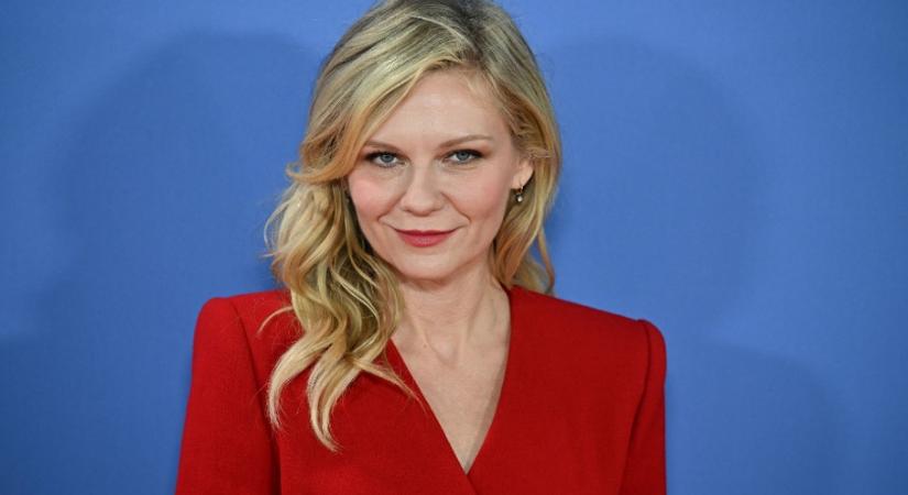 Arany és tölgy – Kirsten Dunst hálószobájának titkos sarka