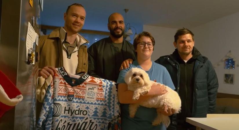 Karácsony alkalmából lepett meg egy fiatal szurkolót a Volán – videóval