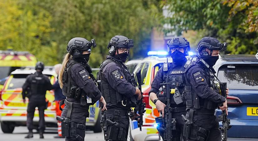 Újévi támadásokat terveztek Törökországban, 115 ISIS-gyanús személyt tartóztatottak le