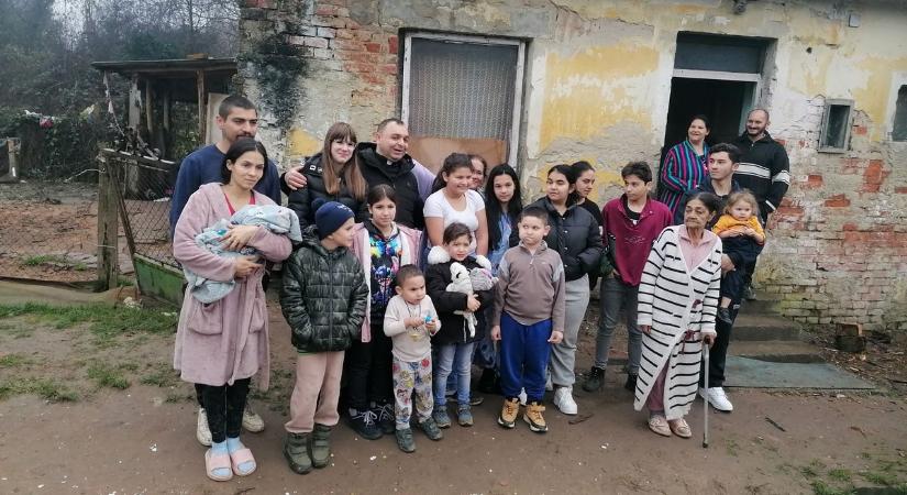 Adománygyűjtés szegény családoknak: Gersekarát és környéke segített