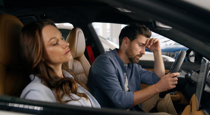 Vezetés párban: hogyan kezeljük a feszültséget közös utazás során?