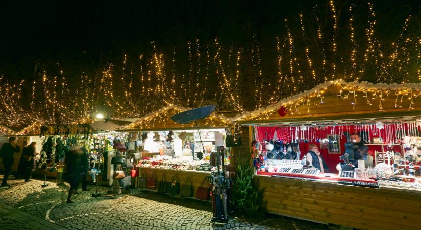 5 tipp, ha te is túlköltekeztés karácsonykor: ne aggódj, ezzel a módszerrel újra hamar tele lesz a bankszámlád