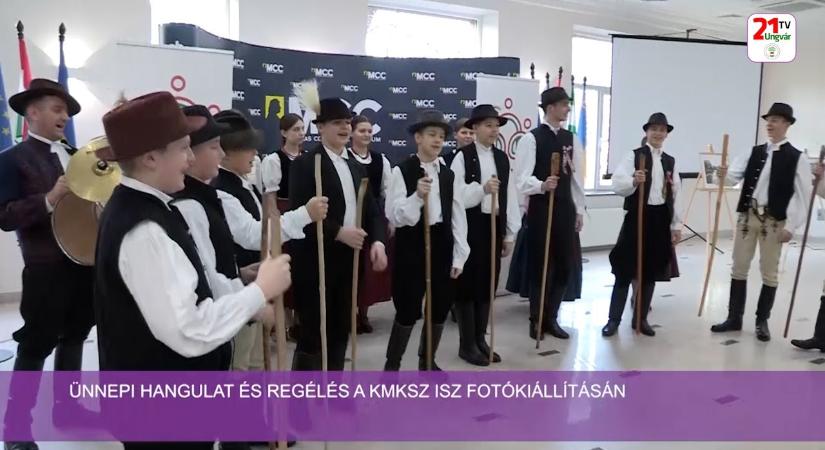 Ünnepi hangulat és regélés a KMKSZ ISZ fotókiállításán (videó)