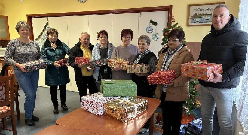 A harmadik adventi gyertyagyűjtáshoz 800 mézeskalács dukál a kertbarátok szerint