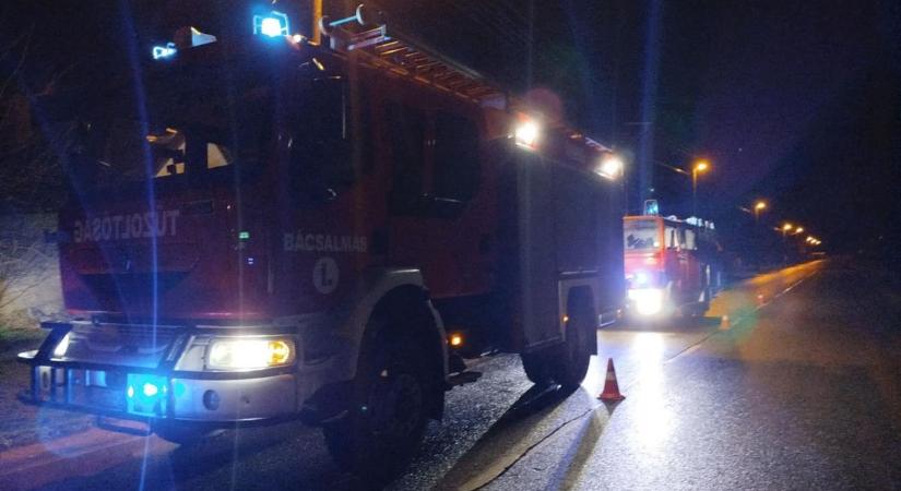 Láthatatlan veszély a házban: magas szén-monoxid-szintet mértek egy családi házban