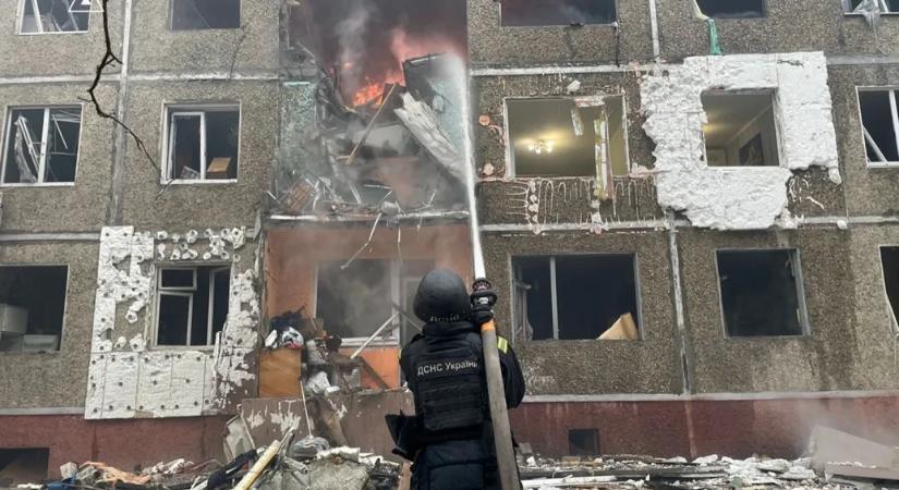 Karácsonykor is támadtak az orosz drónok, több ukrajnai megyéből is halálos áldozatokat jelentettek