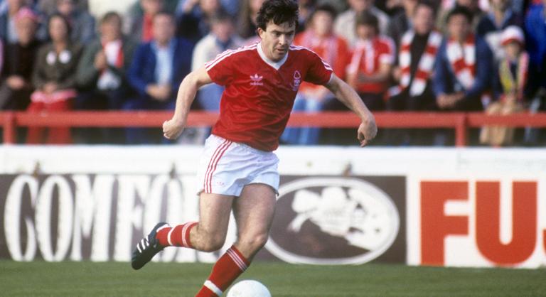 Meghalt a futball Picassója, aki a játékoskijáróban még elszívott egy utolsó cigit