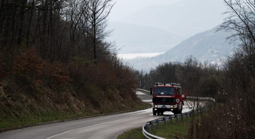 Két kigyulladt konyhához is riasztották a tűzoltókat karácsony napján az ország két különböző pontján