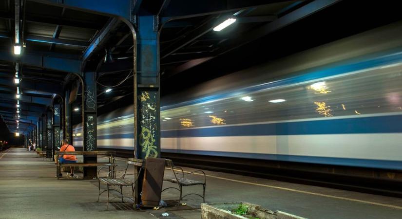 Bombariadó miatt kellett átvizsgálni két Magyarországra tartó vonatot Ukrajnában