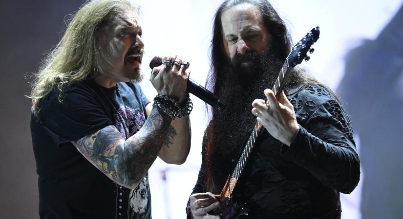 Van az a progresszív metál, amelyiktől László Róbert, a Political Capital választási szakértője jobban alszik