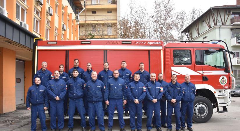 Karácsonyi biztonság: ma országszerte az A szolgálati csoport tűzoltói vigyáznak ránk