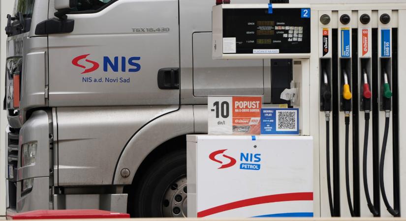 Hozzájárultak az amerikaiak a szerbiai kőolajvállalat orosz tulajdonrészének eladásához