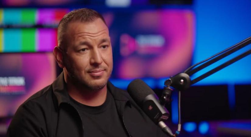 Curtis kíméletlenül belegázolt Majkába, egyetlen mondattal égette le az egész ország előtt, azonnal megfagyott a levegő