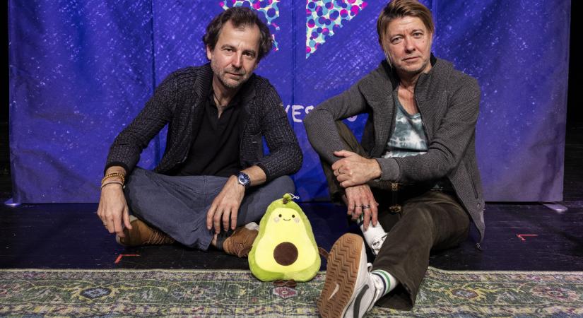 „Használjuk továbbra is a szimbólumainkat: a szívet, a szivárványt és a békejelet”