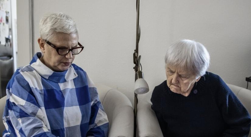 „Ilyen még nem volt, hogy anyát és lányát egy napon műtsenek” – Az időben felismert mellrák meghagyja a jövőd