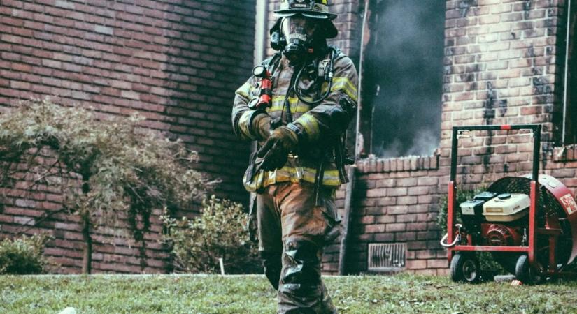 Pokoli karácsony – fényes nappal égett le egy gyönyörű családi ház