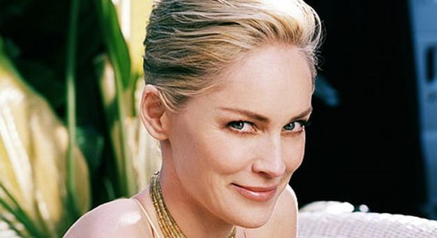 Szomorú bejelentést tett Sharon Stone: súlyos betegséggel küzd az Elemi ösztön sztárja