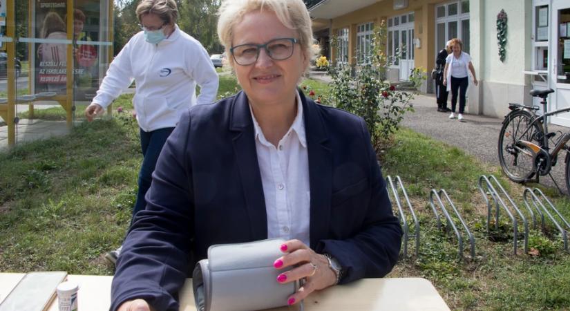 Érdekes emberek, érdekes történetek 112. - Egy orvosos játéktáska és 6 szelet alma...