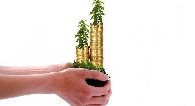 A nyugdíjba lépéssel papíron közel feleződik a jövedelem – érdemes ezt észben tartani és lépéseket tenni