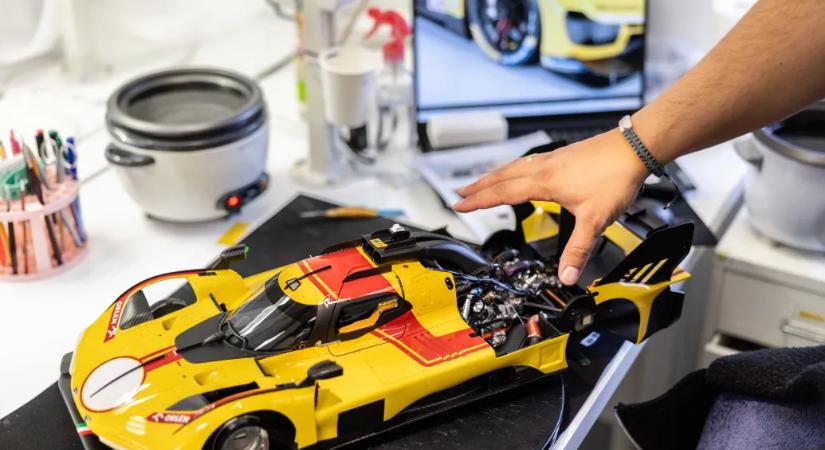 Ferrarik és Porschék 7,8 millió forintért – ha nem gond, hogy elférnek az asztalodon