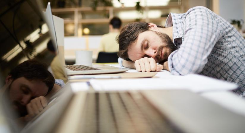 Hétközi munkaszüneti „ünnepnapokat” sürget az ellenzék Németországban