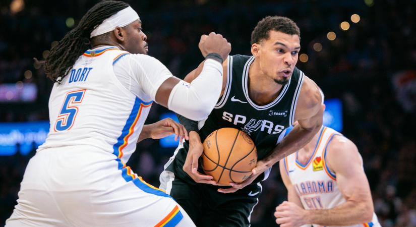 A Spurs ismét megfricskázta a címvédőt