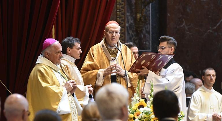 Erdő Péter: Az ember természeténél fogva jobb, mint amilyen tettekre elszánja magát