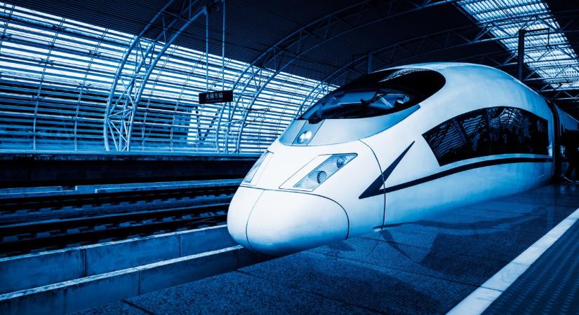 Újabb vonalon repesztenek 350-nel a vonatok Kínában