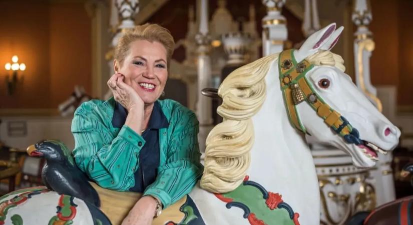 Bay Éva: „Életem első mackóját karácsonyra kaptam”