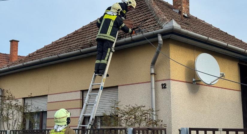Mutatjuk, mitől lett veszélyes egy útszakasz Újszászon