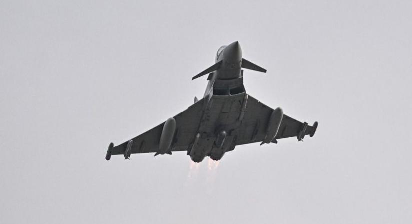 Orosz felderítőgépet azonosítottak a Balti-tenger felett: a vadászgépeknek kellett közbelépniük - tucatszámra sorjáznak a légtérsértések karácsonykor is